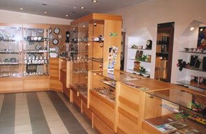 Мебель для ювелирных магазинов